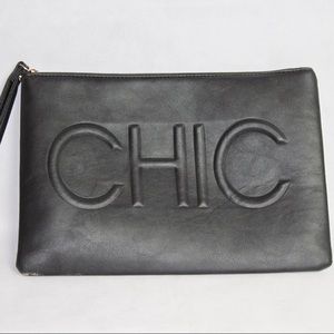 Wristlet (faux leather)
